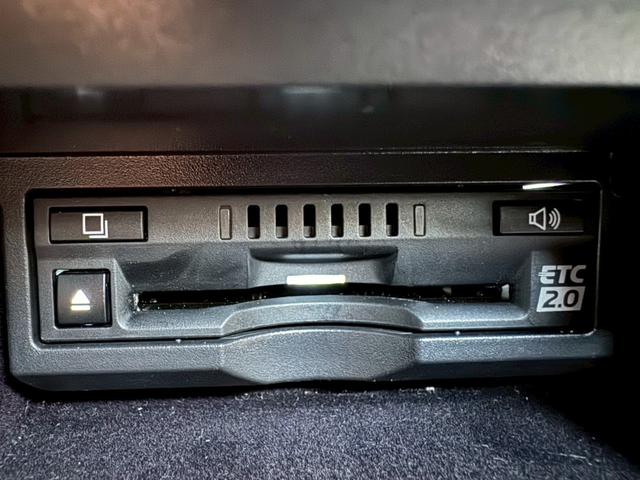 ＬＳ ５００ｈ　エグゼクティブ　マークレビンソン／衝突軽減／全周囲カメラ／レーダークルーズコントロール／コーナーセンサー／ＨＵＤ／ハンドルヒーター／シートヒーター・エアコン／パワーシート／シートメモリ／ＥＴＣ／Ｂｌｕｅｔｏｏｔｈ（45枚目）