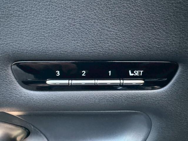 ＬＳ ５００ｈ　エグゼクティブ　マークレビンソン／衝突軽減／全周囲カメラ／レーダークルーズコントロール／コーナーセンサー／ＨＵＤ／ハンドルヒーター／シートヒーター・エアコン／パワーシート／シートメモリ／ＥＴＣ／Ｂｌｕｅｔｏｏｔｈ（75枚目）