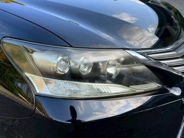 HS 250h VerL 後期/レーダークルーズコントロール/コーナーセンサー/HUD/シートエアコン・ヒーター/パワーシート/シートメモリ/ETC/Bluetooth/バックカメラ/プッシュスタート/電動格納ミラー/純正ナビ(12枚目)