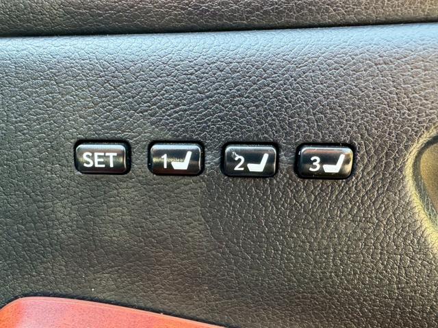 HS 250h VerL 後期/レーダークルーズコントロール/コーナーセンサー/HUD/シートエアコン・ヒーター/パワーシート/シートメモリ/ETC/Bluetooth/バックカメラ/プッシュスタート/電動格納ミラー/純正ナビ(33枚目)