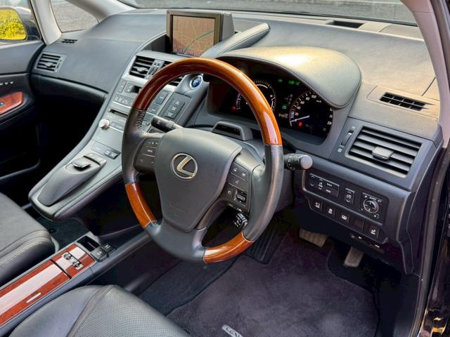 HS 250h VerL 後期/レーダークルーズコントロール/コーナーセンサー/HUD/シートエアコン・ヒーター/パワーシート/シートメモリ/ETC/Bluetooth/バックカメラ/プッシュスタート/電動格納ミラー/純正ナビ(40枚目)
