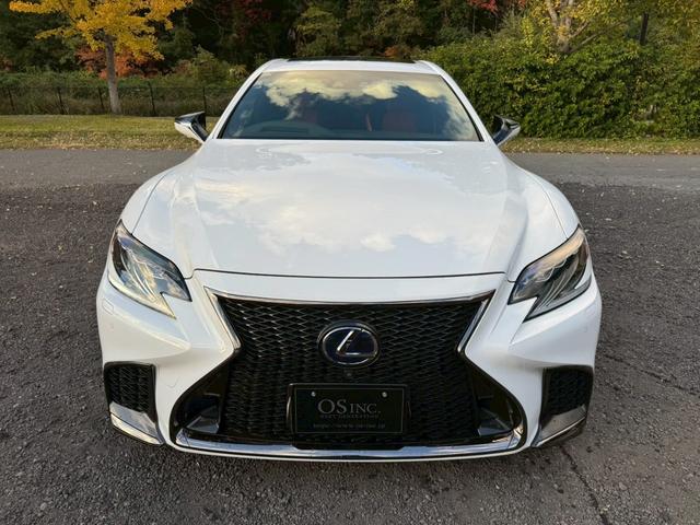 ＬＳ ５００ｈ　Ｆスポーツ　サンルーフ／マークレビンソン／衝突軽減／全周囲カメラ／レーダークルーズ／コーナーセンサー／ＨＵＤ／ＢＳＭ／ハンドルヒーター／シートヒーター・エアコン／パワーシート／シートメモリ／Ｂｌｕｅｔｏｏｔｈ（19枚目）
