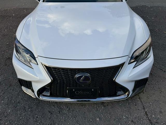 ＬＳ ５００ｈ　Ｆスポーツ　サンルーフ／マークレビンソン／衝突軽減／全周囲カメラ／レーダークルーズ／コーナーセンサー／ＨＵＤ／ＢＳＭ／ハンドルヒーター／シートヒーター・エアコン／パワーシート／シートメモリ／Ｂｌｕｅｔｏｏｔｈ（20枚目）