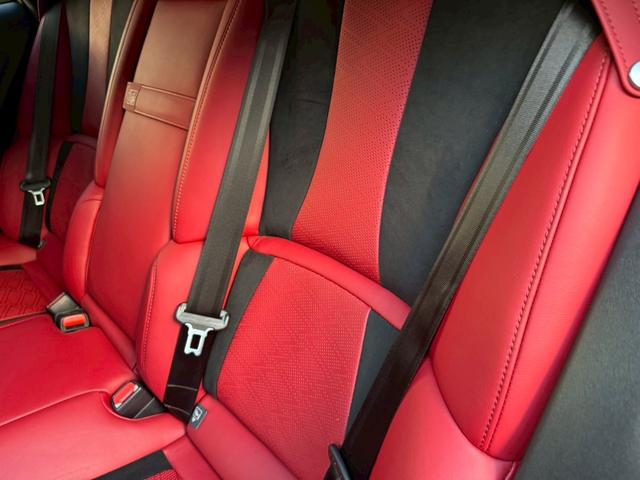 ＬＳ ５００ｈ　Ｆスポーツ　サンルーフ／マークレビンソン／衝突軽減／全周囲カメラ／レーダークルーズ／コーナーセンサー／ＨＵＤ／ＢＳＭ／ハンドルヒーター／シートヒーター・エアコン／パワーシート／シートメモリ／Ｂｌｕｅｔｏｏｔｈ（73枚目）