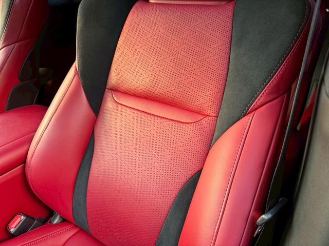 ＬＳ ５００ｈ　Ｆスポーツ　サンルーフ／マークレビンソン／衝突軽減／全周囲カメラ／レーダークルーズ／コーナーセンサー／ＨＵＤ／ＢＳＭ／ハンドルヒーター／シートヒーター・エアコン／パワーシート／シートメモリ／Ｂｌｕｅｔｏｏｔｈ（80枚目）