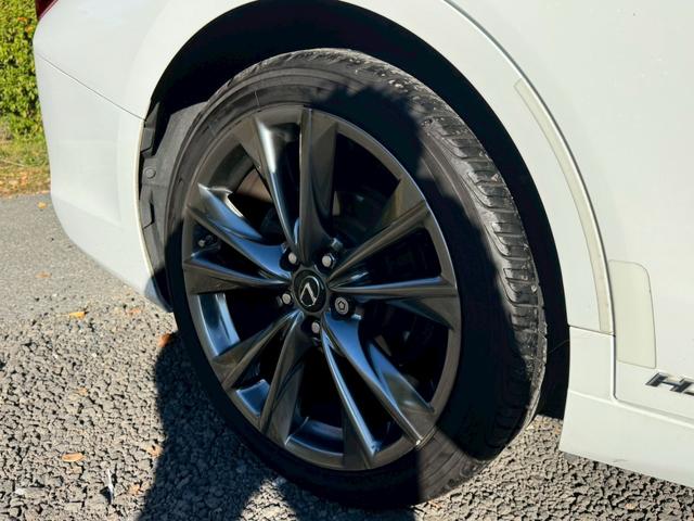 ＥＳ ３００ｈ　Ｆスポーツ　／サンルーフ／ＢＳＭ／ＨＵＤ／デジタルインナーミラー／衝突軽減／レーダークルーズ／レーンキープ／パワーバックドア／シートヒーター・エアコン／ステアリングヒーター／電動格納ミラー／ＥＴＣ／バックカメラ（26枚目）