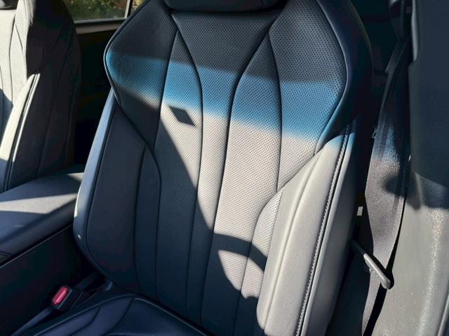 ＥＳ ３００ｈ　Ｆスポーツ　／サンルーフ／ＢＳＭ／ＨＵＤ／デジタルインナーミラー／衝突軽減／レーダークルーズ／レーンキープ／パワーバックドア／シートヒーター・エアコン／ステアリングヒーター／電動格納ミラー／ＥＴＣ／バックカメラ（74枚目）