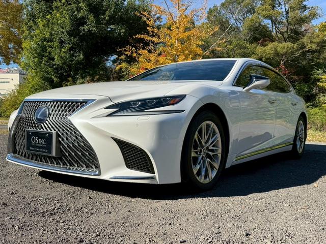 ＬＳ ５００ｈ　エグゼクティブ　／ワンオーナー／マークレビンソン／デジタルインナーミラー／ＨＵＤ／ＢＳＭ／全周囲カメラ／衝突軽減／レーダークルーズ／レーンキープ／コーナーセンサ／パワーバックドア／シートヒータ・エアコン／ＥＴＣ２．０（9枚目）