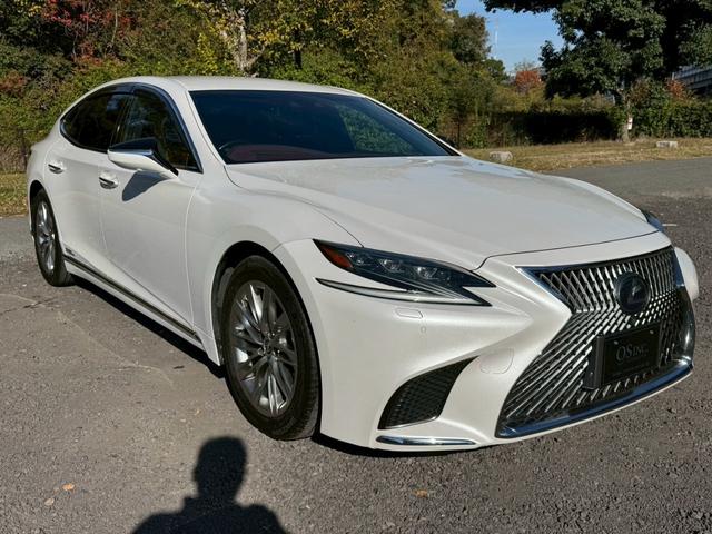 ＬＳ ５００ｈ　エグゼクティブ　／ワンオーナー／マークレビンソン／デジタルインナーミラー／ＨＵＤ／ＢＳＭ／全周囲カメラ／衝突軽減／レーダークルーズ／レーンキープ／コーナーセンサ／パワーバックドア／シートヒータ・エアコン／ＥＴＣ２．０（12枚目）