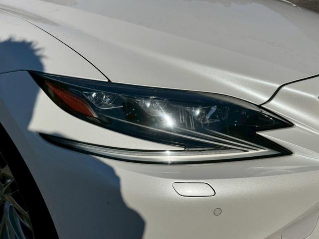 ＬＳ ５００ｈ　エグゼクティブ　／ワンオーナー／マークレビンソン／デジタルインナーミラー／ＨＵＤ／ＢＳＭ／全周囲カメラ／衝突軽減／レーダークルーズ／レーンキープ／コーナーセンサ／パワーバックドア／シートヒータ・エアコン／ＥＴＣ２．０（13枚目）