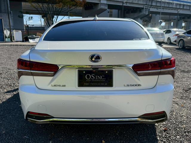 ＬＳ ５００ｈ　エグゼクティブ　／ワンオーナー／マークレビンソン／デジタルインナーミラー／ＨＵＤ／ＢＳＭ／全周囲カメラ／衝突軽減／レーダークルーズ／レーンキープ／コーナーセンサ／パワーバックドア／シートヒータ・エアコン／ＥＴＣ２．０（30枚目）