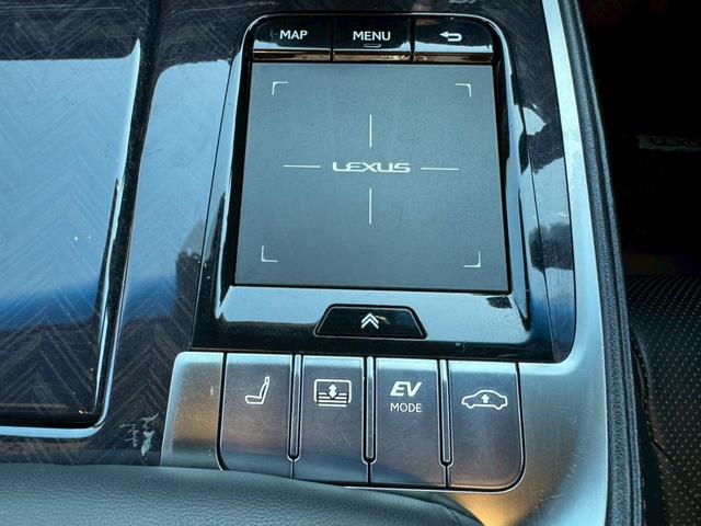 ＬＳ ５００ｈ　エグゼクティブ　／ワンオーナー／マークレビンソン／デジタルインナーミラー／ＨＵＤ／ＢＳＭ／全周囲カメラ／衝突軽減／レーダークルーズ／レーンキープ／コーナーセンサ／パワーバックドア／シートヒータ・エアコン／ＥＴＣ２．０（56枚目）