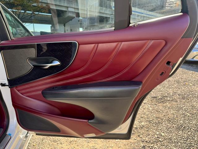 ＬＳ ５００ｈ　エグゼクティブ　／ワンオーナー／マークレビンソン／デジタルインナーミラー／ＨＵＤ／ＢＳＭ／全周囲カメラ／衝突軽減／レーダークルーズ／レーンキープ／コーナーセンサ／パワーバックドア／シートヒータ・エアコン／ＥＴＣ２．０（64枚目）