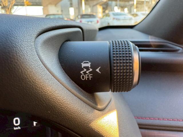 ＵＸ ２５０ｈ　Ｆスポーツ　／衝突軽減／レーダークルーズ／レーンキープ／コーナーセンサー／シートヒーター／ステアリングヒーター／電動格納ミラー／パワーバックドア／パワーシート／シートメモリ／プッシュスタート／ＥＴＣ／バックカメラ（46枚目）