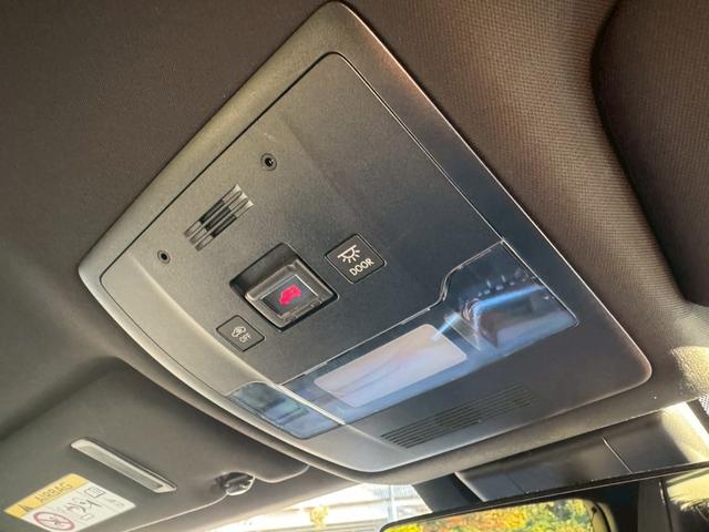 ＵＸ ２５０ｈ　Ｆスポーツ　／衝突軽減／レーダークルーズ／レーンキープ／コーナーセンサー／シートヒーター／ステアリングヒーター／電動格納ミラー／パワーバックドア／パワーシート／シートメモリ／プッシュスタート／ＥＴＣ／バックカメラ（58枚目）