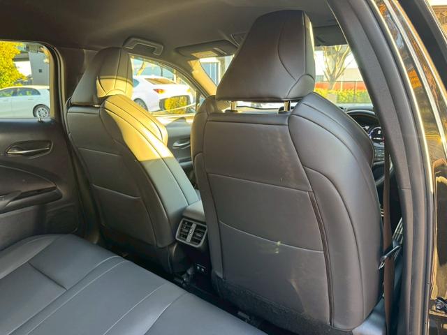 ＵＸ ２５０ｈ　Ｆスポーツ　／衝突軽減／レーダークルーズ／レーンキープ／コーナーセンサー／シートヒーター／ステアリングヒーター／電動格納ミラー／パワーバックドア／パワーシート／シートメモリ／プッシュスタート／ＥＴＣ／バックカメラ（63枚目）