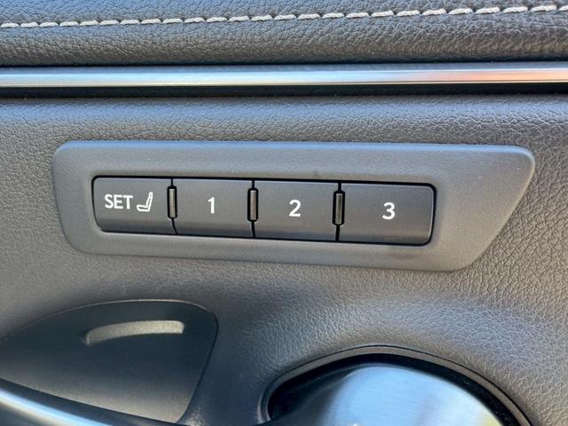 ＥＳ ３００ｈ　ＶｅｒＬ　／サンルーフ／ＢＳＭ／ＨＵＤ／全周囲カメラ／衝突軽減／レーダークルーズ／レーンキープ／コーナーセンサー／シートヒーター・エアコン／パワーバックドア／パワーシート／シートメモリ／電動格納ミラー／ＥＴＣ（34枚目）