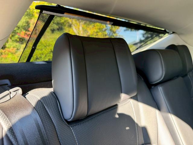 ＥＳ ３００ｈ　ＶｅｒＬ　／サンルーフ／ＢＳＭ／ＨＵＤ／全周囲カメラ／衝突軽減／レーダークルーズ／レーンキープ／コーナーセンサー／シートヒーター・エアコン／パワーバックドア／パワーシート／シートメモリ／電動格納ミラー／ＥＴＣ（63枚目）