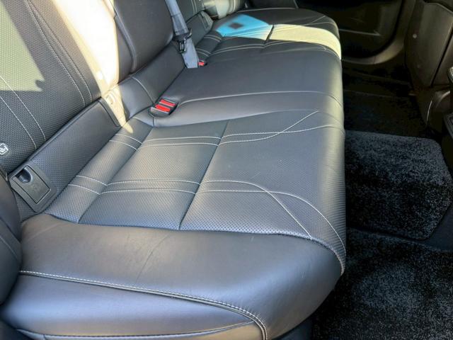 ＥＳ ３００ｈ　ＶｅｒＬ　／サンルーフ／ＢＳＭ／ＨＵＤ／全周囲カメラ／衝突軽減／レーダークルーズ／レーンキープ／コーナーセンサー／シートヒーター・エアコン／パワーバックドア／パワーシート／シートメモリ／電動格納ミラー／ＥＴＣ（65枚目）