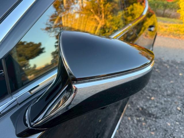 ＬＳ ５００ｈ　ＶｅｒＬ　衝突軽減／全周囲カメラ／レーダークルーズコントロール／コーナーセンサー／ＨＵＤ／ＢＳＭ／ハンドルヒーター／シートヒーター・エアコン／パワーシート／シートメモリ／ＥＴＣ／Ｂｌｕｅｔｏｏｔｈ／バックカメラ（9枚目）