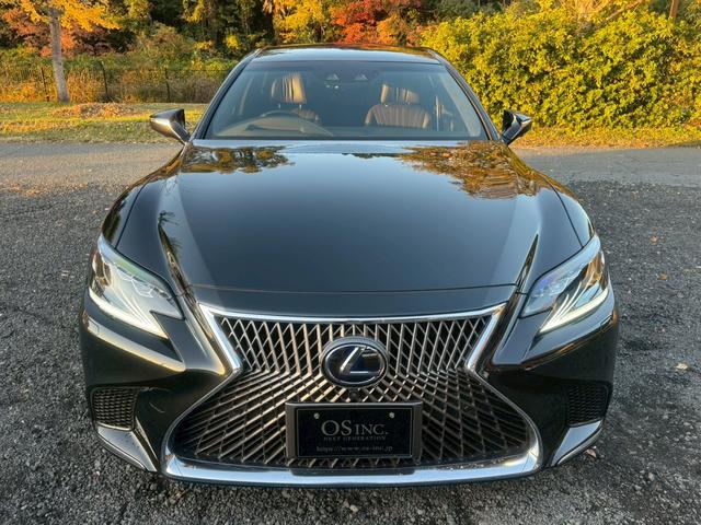 ＬＳ ５００ｈ　ＶｅｒＬ　衝突軽減／全周囲カメラ／レーダークルーズコントロール／コーナーセンサー／ＨＵＤ／ＢＳＭ／ハンドルヒーター／シートヒーター・エアコン／パワーシート／シートメモリ／ＥＴＣ／Ｂｌｕｅｔｏｏｔｈ／バックカメラ（17枚目）