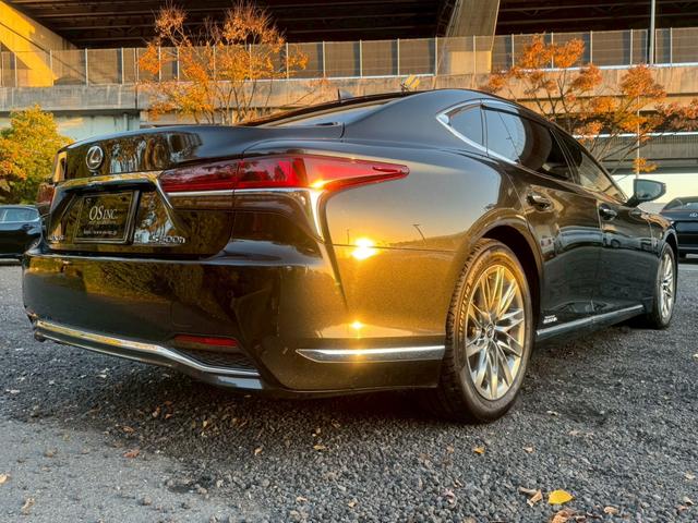ＬＳ ５００ｈ　ＶｅｒＬ　衝突軽減／全周囲カメラ／レーダークルーズコントロール／コーナーセンサー／ＨＵＤ／ＢＳＭ／ハンドルヒーター／シートヒーター・エアコン／パワーシート／シートメモリ／ＥＴＣ／Ｂｌｕｅｔｏｏｔｈ／バックカメラ（21枚目）