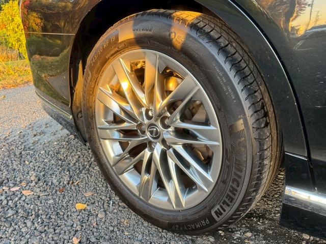 ＬＳ ５００ｈ　ＶｅｒＬ　衝突軽減／全周囲カメラ／レーダークルーズコントロール／コーナーセンサー／ＨＵＤ／ＢＳＭ／ハンドルヒーター／シートヒーター・エアコン／パワーシート／シートメモリ／ＥＴＣ／Ｂｌｕｅｔｏｏｔｈ／バックカメラ（22枚目）