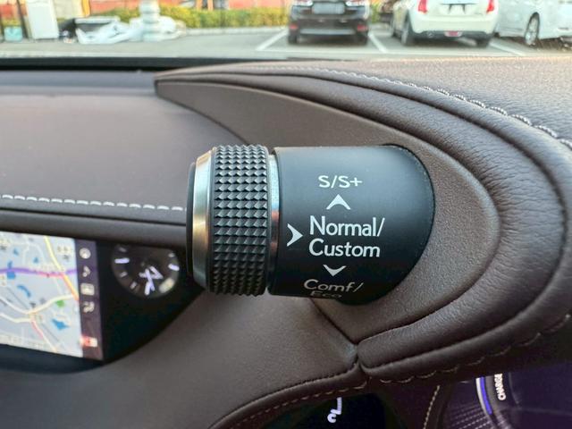 ＬＳ ５００ｈ　ＶｅｒＬ　衝突軽減／全周囲カメラ／レーダークルーズコントロール／コーナーセンサー／ＨＵＤ／ＢＳＭ／ハンドルヒーター／シートヒーター・エアコン／パワーシート／シートメモリ／ＥＴＣ／Ｂｌｕｅｔｏｏｔｈ／バックカメラ（42枚目）