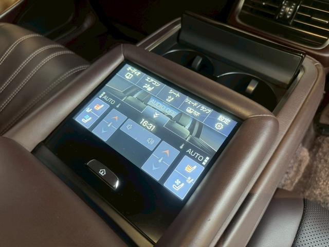 ＬＳ ５００ｈ　ＶｅｒＬ　衝突軽減／全周囲カメラ／レーダークルーズコントロール／コーナーセンサー／ＨＵＤ／ＢＳＭ／ハンドルヒーター／シートヒーター・エアコン／パワーシート／シートメモリ／ＥＴＣ／Ｂｌｕｅｔｏｏｔｈ／バックカメラ（63枚目）