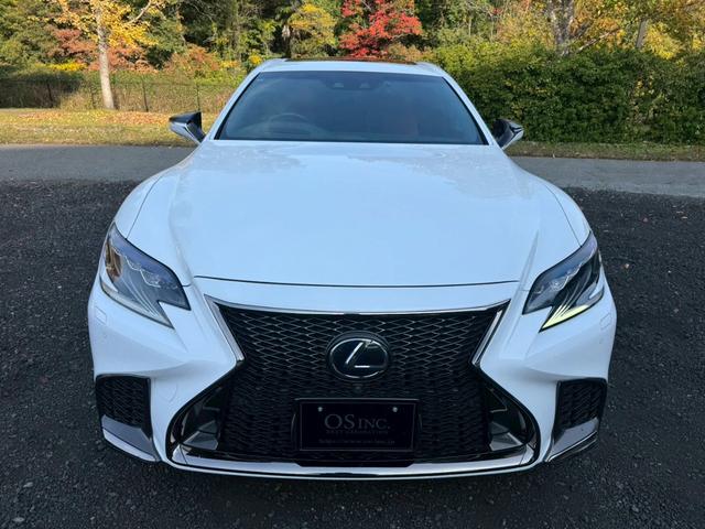 ＬＳ ５００ｈ　Ｆスポーツ　サンルーフ／衝突軽減／全周囲カメラ／レーダークルーズコントロール／コーナーセンサー／ＨＵＤ／ＢＳＭ／ハンドルヒーター／シートヒーター・エアコン／パワーシート／シートメモリ／ＥＴＣ／Ｂｌｕｅｔｏｏｔｈ（17枚目）