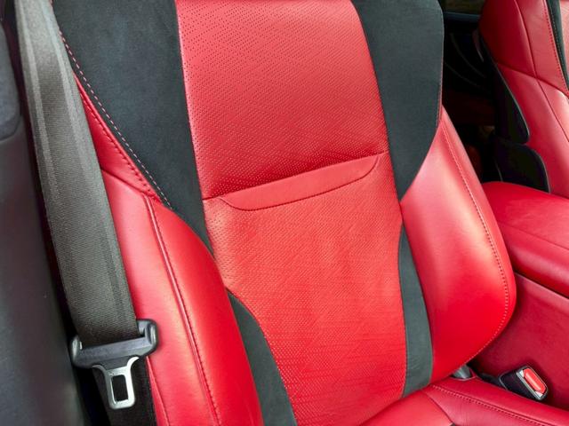ＬＳ ５００ｈ　Ｆスポーツ　サンルーフ／衝突軽減／全周囲カメラ／レーダークルーズコントロール／コーナーセンサー／ＨＵＤ／ＢＳＭ／ハンドルヒーター／シートヒーター・エアコン／パワーシート／シートメモリ／ＥＴＣ／Ｂｌｕｅｔｏｏｔｈ（34枚目）