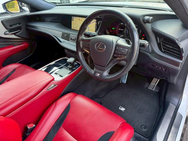 ＬＳ ５００ｈ　Ｆスポーツ　サンルーフ／衝突軽減／全周囲カメラ／レーダークルーズコントロール／コーナーセンサー／ＨＵＤ／ＢＳＭ／ハンドルヒーター／シートヒーター・エアコン／パワーシート／シートメモリ／ＥＴＣ／Ｂｌｕｅｔｏｏｔｈ（37枚目）