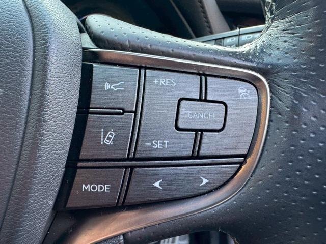 ＬＳ ５００ｈ　Ｆスポーツ　サンルーフ／衝突軽減／全周囲カメラ／レーダークルーズコントロール／コーナーセンサー／ＨＵＤ／ＢＳＭ／ハンドルヒーター／シートヒーター・エアコン／パワーシート／シートメモリ／ＥＴＣ／Ｂｌｕｅｔｏｏｔｈ（40枚目）