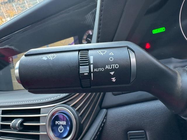 ＬＳ ５００ｈ　Ｆスポーツ　サンルーフ／衝突軽減／全周囲カメラ／レーダークルーズコントロール／コーナーセンサー／ＨＵＤ／ＢＳＭ／ハンドルヒーター／シートヒーター・エアコン／パワーシート／シートメモリ／ＥＴＣ／Ｂｌｕｅｔｏｏｔｈ（42枚目）