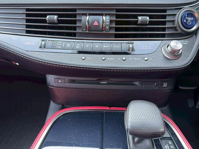 ＬＳ ５００ｈ　Ｆスポーツ　サンルーフ／衝突軽減／全周囲カメラ／レーダークルーズコントロール／コーナーセンサー／ＨＵＤ／ＢＳＭ／ハンドルヒーター／シートヒーター・エアコン／パワーシート／シートメモリ／ＥＴＣ／Ｂｌｕｅｔｏｏｔｈ（52枚目）