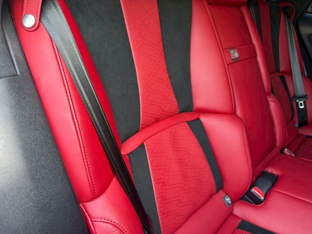 ＬＳ ５００ｈ　Ｆスポーツ　サンルーフ／衝突軽減／全周囲カメラ／レーダークルーズコントロール／コーナーセンサー／ＨＵＤ／ＢＳＭ／ハンドルヒーター／シートヒーター・エアコン／パワーシート／シートメモリ／ＥＴＣ／Ｂｌｕｅｔｏｏｔｈ（63枚目）