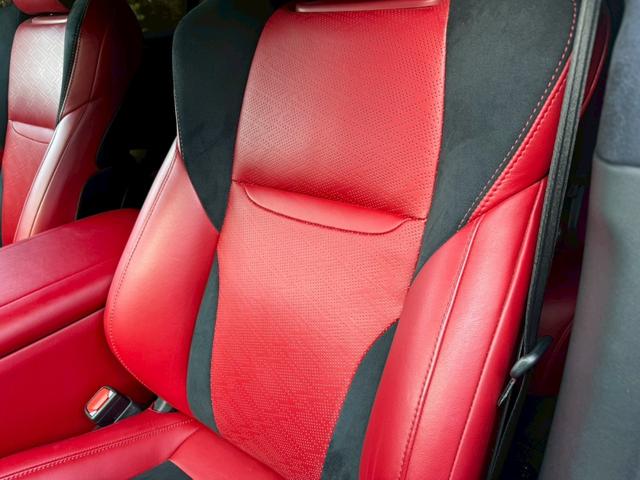 ＬＳ ５００ｈ　Ｆスポーツ　サンルーフ／衝突軽減／全周囲カメラ／レーダークルーズコントロール／コーナーセンサー／ＨＵＤ／ＢＳＭ／ハンドルヒーター／シートヒーター・エアコン／パワーシート／シートメモリ／ＥＴＣ／Ｂｌｕｅｔｏｏｔｈ（79枚目）