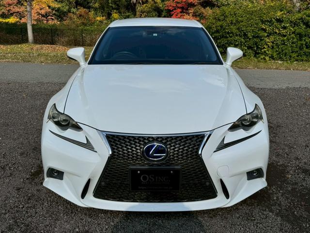 ＩＳ ３００ｈ　Ｆスポーツ　クルーズコントロール／コーナーセンサー／シートヒーター／パワーシート／ＥＴＣ／Ｂｌｕｅｔｏｏｔｈ／バックカメラ／プッシュスタート／電動格納ミラー／純正ナビ／フルセグＴＶ／ＬＥＤヘッドライト（19枚目）