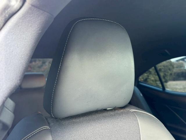 ＩＳ ３００ｈ　Ｆスポーツ　クルーズコントロール／コーナーセンサー／シートヒーター／パワーシート／ＥＴＣ／Ｂｌｕｅｔｏｏｔｈ／バックカメラ／プッシュスタート／電動格納ミラー／純正ナビ／フルセグＴＶ／ＬＥＤヘッドライト（36枚目）