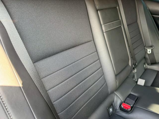 ＩＳ ３００ｈ　Ｆスポーツ　クルーズコントロール／コーナーセンサー／シートヒーター／パワーシート／ＥＴＣ／Ｂｌｕｅｔｏｏｔｈ／バックカメラ／プッシュスタート／電動格納ミラー／純正ナビ／フルセグＴＶ／ＬＥＤヘッドライト（57枚目）