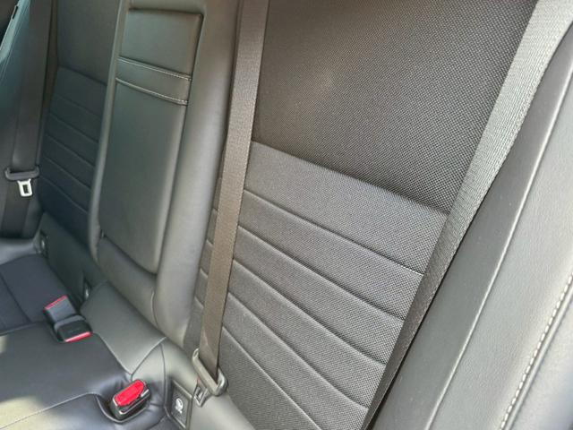 ＩＳ ３００ｈ　Ｆスポーツ　クルーズコントロール／コーナーセンサー／シートヒーター／パワーシート／ＥＴＣ／Ｂｌｕｅｔｏｏｔｈ／バックカメラ／プッシュスタート／電動格納ミラー／純正ナビ／フルセグＴＶ／ＬＥＤヘッドライト（64枚目）