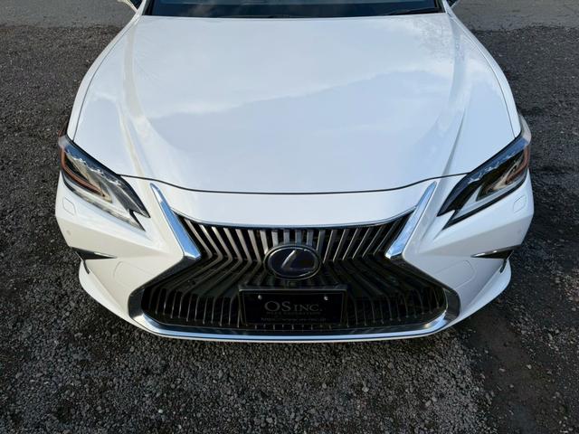 ES 300h VerL サンルーフ/衝突軽減/全周囲カメラ/レーダークルーズコントロール/コーナーセンサー/HUD/BSM/ハンドルヒーター/シートヒーター・エアコン/パワーシート/シートメモリ/ETC/Bluetooth(20枚目)