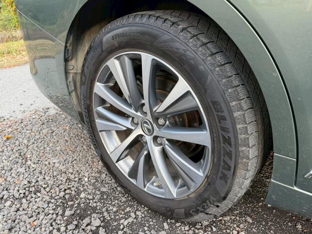 ES 300h サンルーフ/衝突軽減/レーダークルーズコントロール/コーナーセンサー/ハンドルヒーター/シートヒーター・エアコン/パワーシート/シートメモリ/ETC/Bluetooth/バックカメラ/プッシュスタート(27枚目)