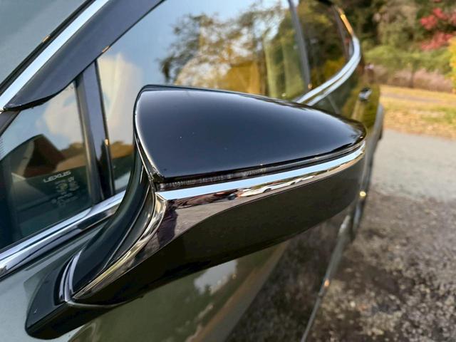 ＵＸ ２５０ｈ　ＶｅｒＬ　モデリスタエアロ／サンルーフ／衝突軽減／レーダークルーズコントロール／コーナーセンサー／ハンドルヒーター／シートヒーター・エアコン／パワーシート／シートメモリ／ＥＴＣ／Ｂｌｕｅｔｏｏｔｈ／バックカメラ（7枚目）