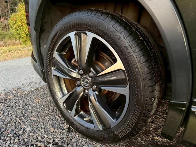 ＵＸ ２５０ｈ　ＶｅｒＬ　モデリスタエアロ／サンルーフ／衝突軽減／レーダークルーズコントロール／コーナーセンサー／ハンドルヒーター／シートヒーター・エアコン／パワーシート／シートメモリ／ＥＴＣ／Ｂｌｕｅｔｏｏｔｈ／バックカメラ（26枚目）