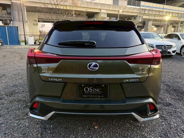 ＵＸ ２５０ｈ　ＶｅｒＬ　モデリスタエアロ／サンルーフ／衝突軽減／レーダークルーズコントロール／コーナーセンサー／ハンドルヒーター／シートヒーター・エアコン／パワーシート／シートメモリ／ＥＴＣ／Ｂｌｕｅｔｏｏｔｈ／バックカメラ（32枚目）