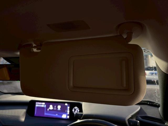 ＵＸ ２５０ｈ　ＶｅｒＬ　モデリスタエアロ／サンルーフ／衝突軽減／レーダークルーズコントロール／コーナーセンサー／ハンドルヒーター／シートヒーター・エアコン／パワーシート／シートメモリ／ＥＴＣ／Ｂｌｕｅｔｏｏｔｈ／バックカメラ（59枚目）