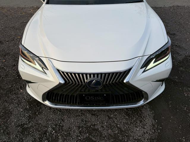 ES 300h VerL マークレビンソン/ワンオーナー/サンルーフ/全周囲カメラ/衝突軽減/レーダークルーズコントロール/コーナーセンサー/HUD/BSM/ハンドルヒーター/シートヒーター・エアコン/パワーシート/ETC(17枚目)