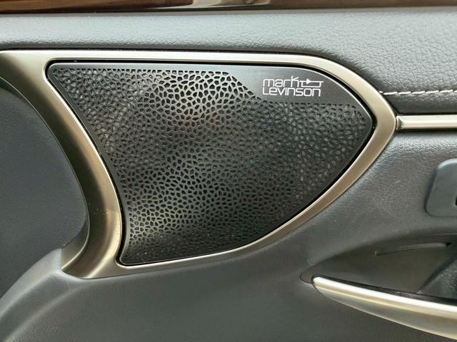 ES 300h VerL マークレビンソン/ワンオーナー/サンルーフ/全周囲カメラ/衝突軽減/レーダークルーズコントロール/コーナーセンサー/HUD/BSM/ハンドルヒーター/シートヒーター・エアコン/パワーシート/ETC(35枚目)