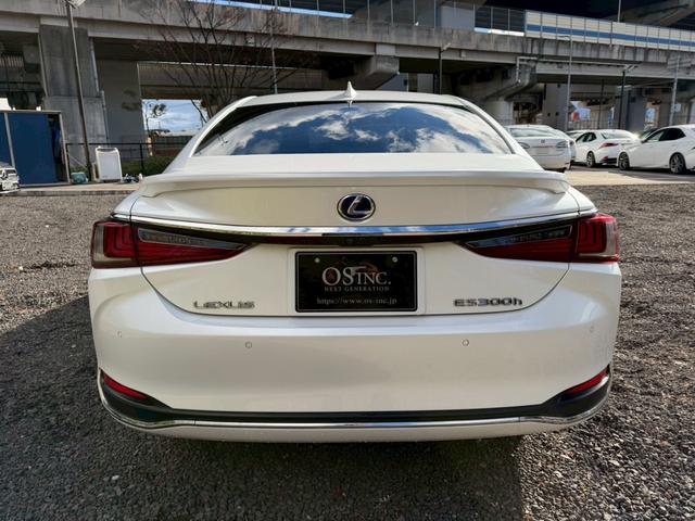 ES 300h VerL サンルーフ/衝突軽減/全周囲カメラ/レーダークルーズコントロール/コーナーセンサー/HUD/BSM/ハンドルヒーター/シートヒーター・エアコン/パワーシート/シートメモリ/ETC/Bluetooth(30枚目)